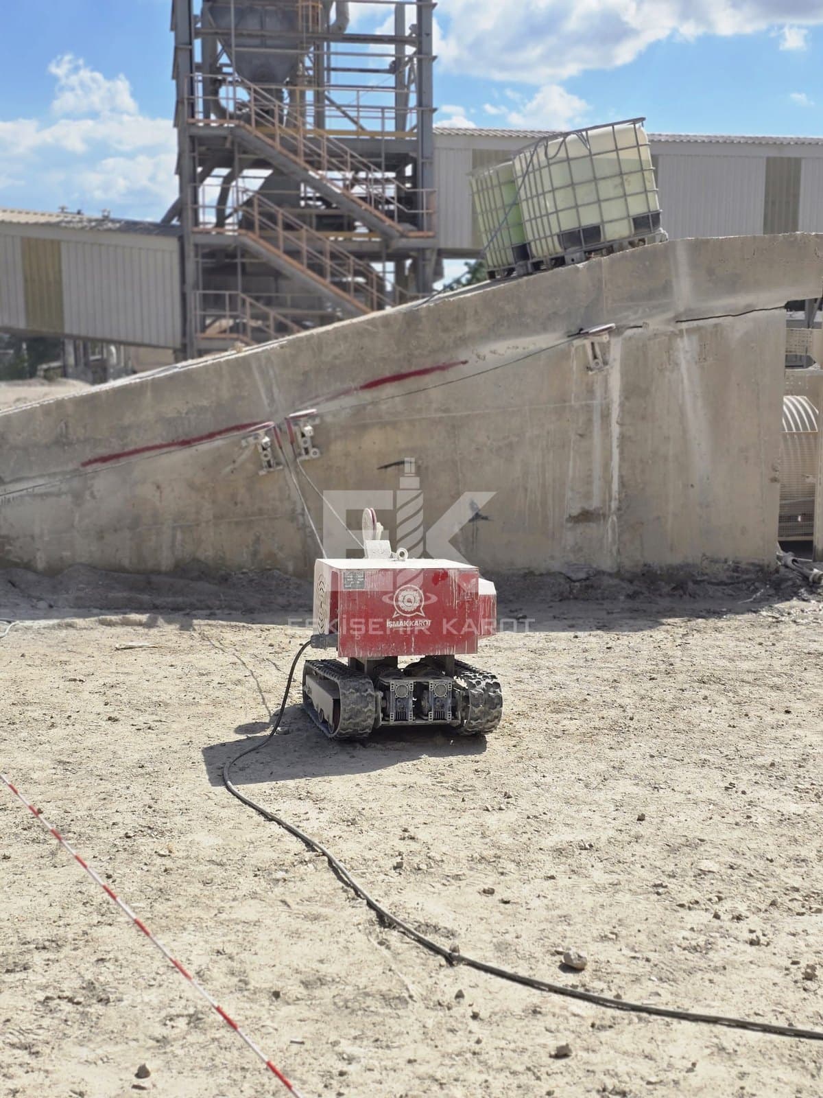 ESOGÜ Laboratuvarında Tesisat Geçişleri Beton Delme — görsel 3